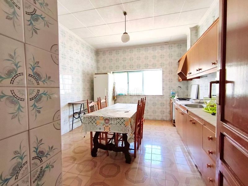 Foto 5d79c061-3620-4ba3-95c6-dff7a8cce69e. Casa amb aparcament a Novelda
