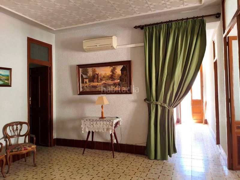 Foto b308daa9-6ce8-484a-a242-072a7f6968c5. Casa amb aparcament a Novelda
