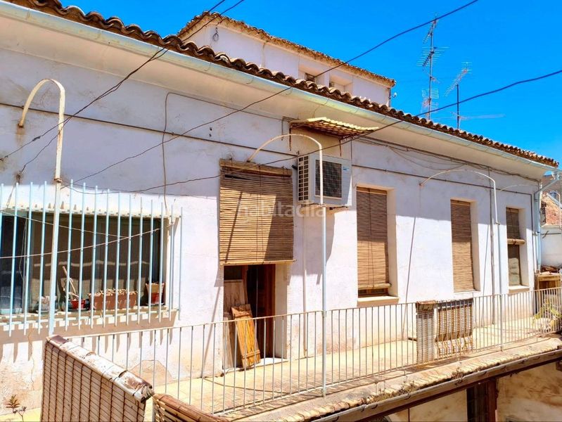 Foto bd2b5c4e-cc41-4b83-a31c-cf2a6095c253. Casa amb aparcament a Novelda