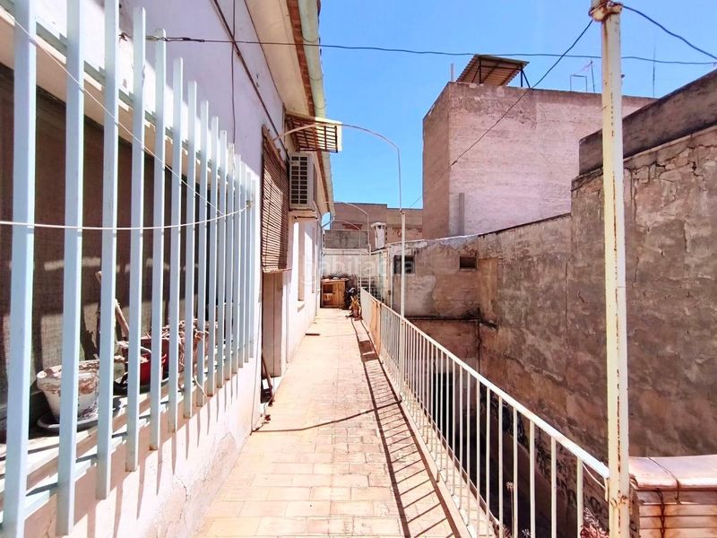 Foto bfcb132d-5a89-4c0c-a331-3db0076eb536. Casa amb aparcament a Novelda