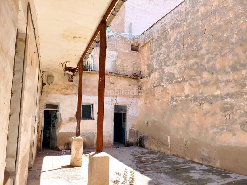 Foto d6214469-2c6e-4478-9e7d-596a801412dc. Casa amb aparcament a Novelda