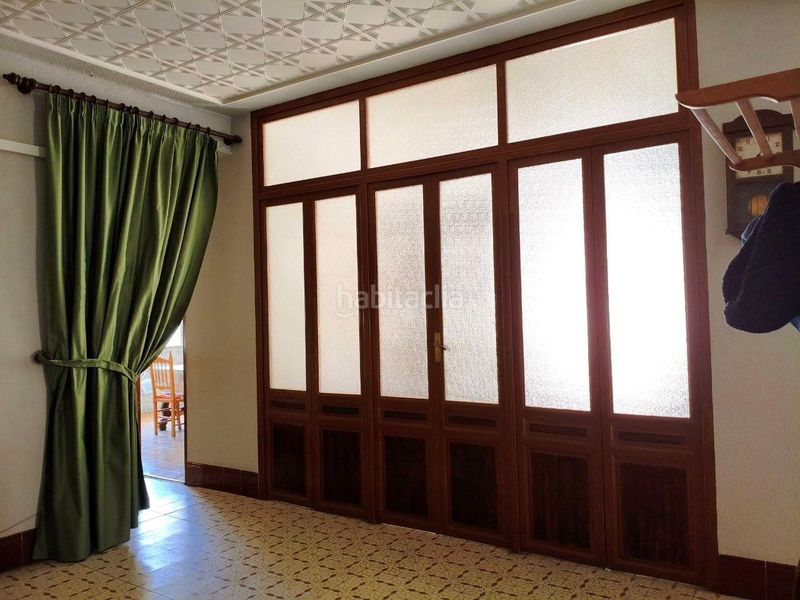 Foto e9e9940b-d484-4ed0-adc9-7301e6f44302. Casa amb aparcament a Novelda