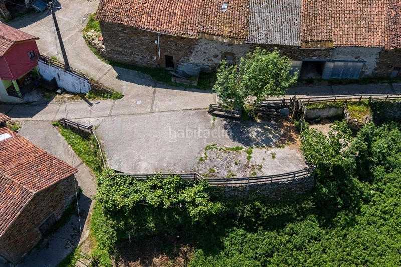 Foto 52f33adc-a423-46b6-865e-1d3668c0d2a0. Casa amb calefacció a Caso