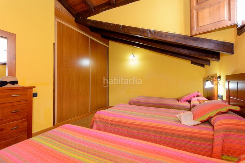 Foto 8a67687d-f6d6-493b-865f-76a0b5779d22. Casa amb calefacció a Caso