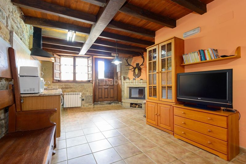Foto df392b84-0af9-4609-91de-86ce1a4441ea. Casa amb calefacció a Caso