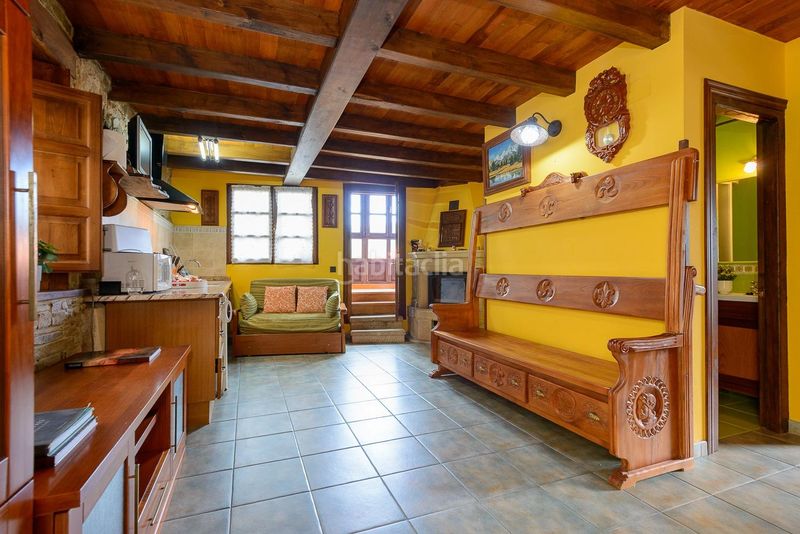 Foto e5fbf0cd-6b5e-4530-9c47-426d0b7ac598. Casa amb calefacció a Caso