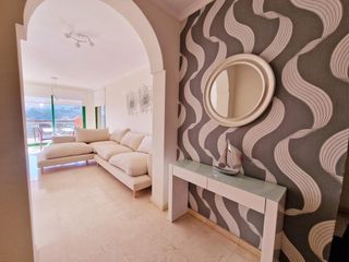 Apartament  Calle dalias las. Piso 110m2 en torreblanca del sol, terraza de 25m2, piscina, par