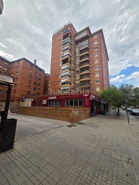 Foto 485f78c0-3145-422b-a019-1535a75e2459. Pis amb calefacció aparcament a Ensanche - Fuenfresca Teruel