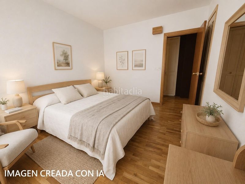 Foto aeaae7c1-6c54-4d5f-9aca-01504e77a124. Pis amb calefacció aparcament a Ensanche - Fuenfresca Teruel
