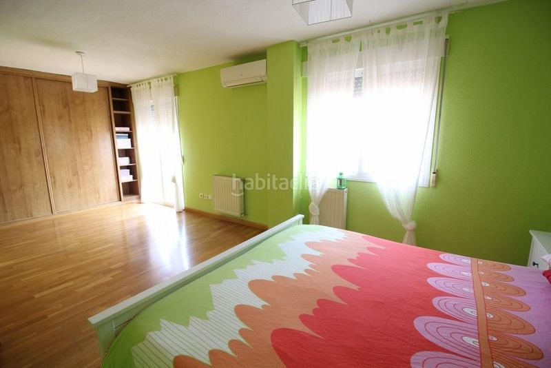 Foto ee87ef90-4d77-46f2-b828-460c50967a6d. Doppelhaus mit heizung parking pool in Alovera