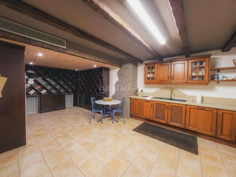 Foto 55f849c2-d6c3-451a-9728-d24eb2787f27. Casa amb aparcament piscina a Ampolla (L´)