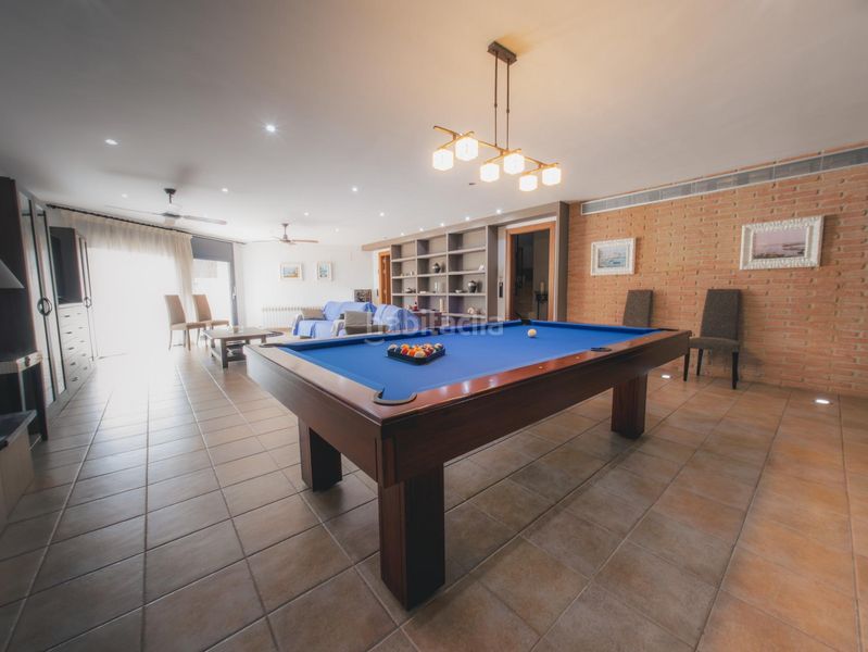 Foto bc73db6e-954b-44c6-9aa7-f546bb42bfc5. Casa amb aparcament piscina a Ampolla (L´)