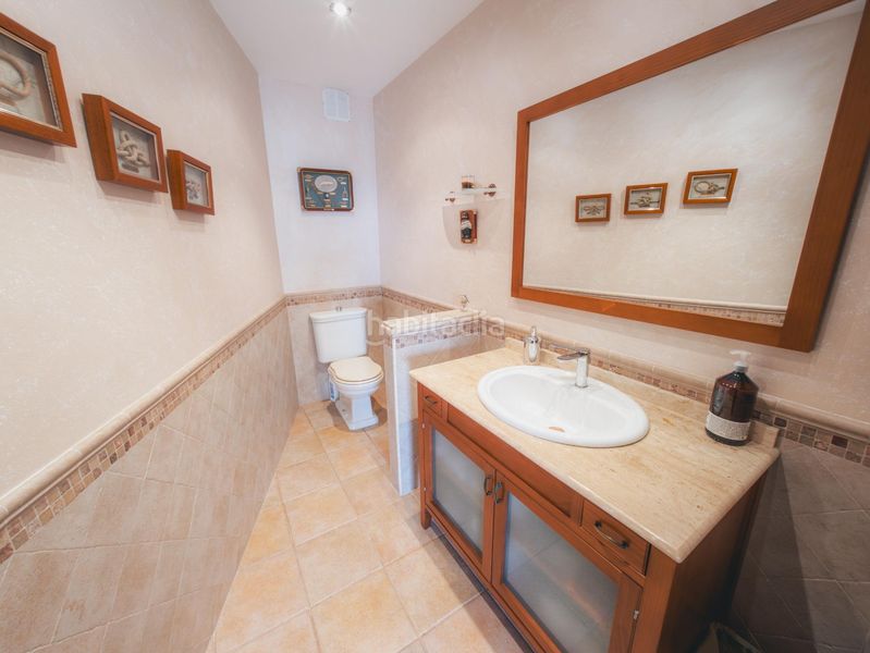 Foto cb0b65a1-6343-4779-955e-0e8c2a6b1094. Casa amb aparcament piscina a Ampolla (L´)