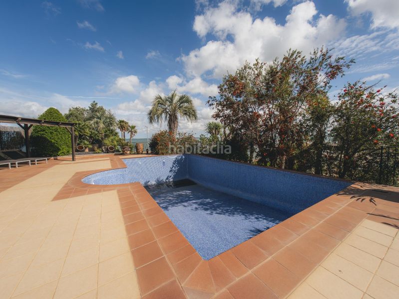 Foto f9bd9c8b-d674-4354-bda2-87358dfa6b55. Casa amb aparcament piscina a Ampolla (L´)