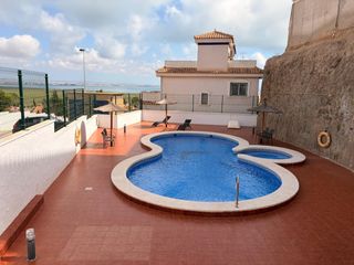 Casa  Calle calle subida al monte 31. Dúplex con vistas al mar menor, piscina comunitaria y solárium e