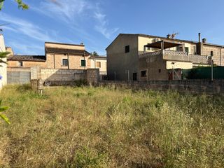 Terreno residencial  Carrer campet. Parcela exclusiva de 600m2 con licencia, proyecto aprobado y vis