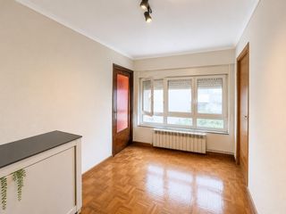 Apartament  Calle eras (las). Piso bajo para reformar en reinosa cantabria