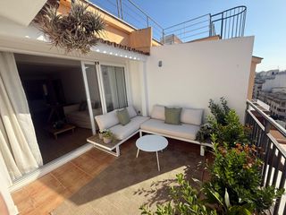 Àtic a Camp D´en Serralta. Magnífico ático reformado con terraza y vistas a la bahía  a un