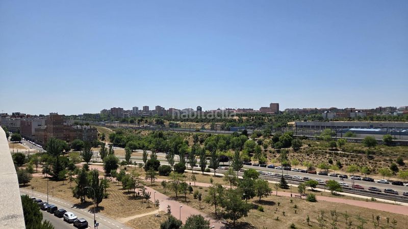 Foto 84693dda-d109-4477-abd9-893d4c3406bd. Àtic amb calefacció aparcament a Sanchinarro Madrid