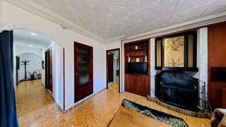 Etagenwohnung  Pare castells 33. Amplia vivienda con ascensor y vistas despejadas, frente al poli
