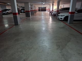 Aparcament cotxe a Avenida Avenida Don Juan de Borbón
