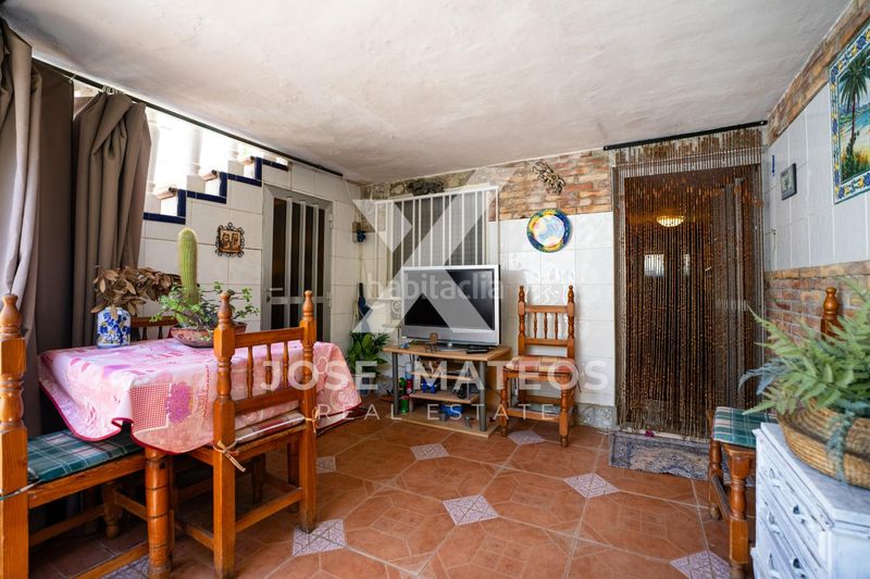Foto 7dddfa78-147d-4e8d-a3a0-b443df37bfbd. Casa adossada a Playa Morros de Gos Oropesa del Mar