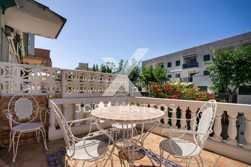 Foto c864a55c-29ba-42c9-915d-3f0b0cc138d1. Casa adossada a Playa Morros de Gos Oropesa del Mar