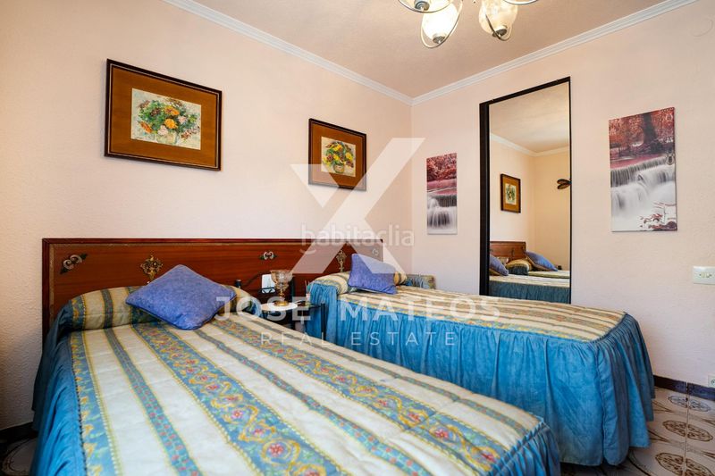 Foto e8b33aa4-82c3-479f-95b7-58d8fbbeb0f5. Casa adossada a Playa Morros de Gos Oropesa del Mar