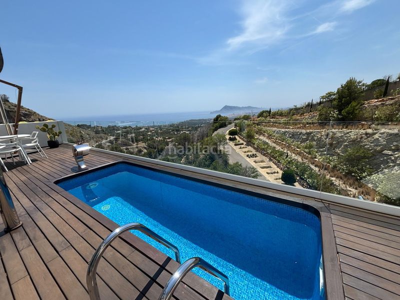 Foto 6e2bdfcc-87bb-4e50-b2b5-48963b53e679. Casa amb aparcament piscina a Altea la vella Altea