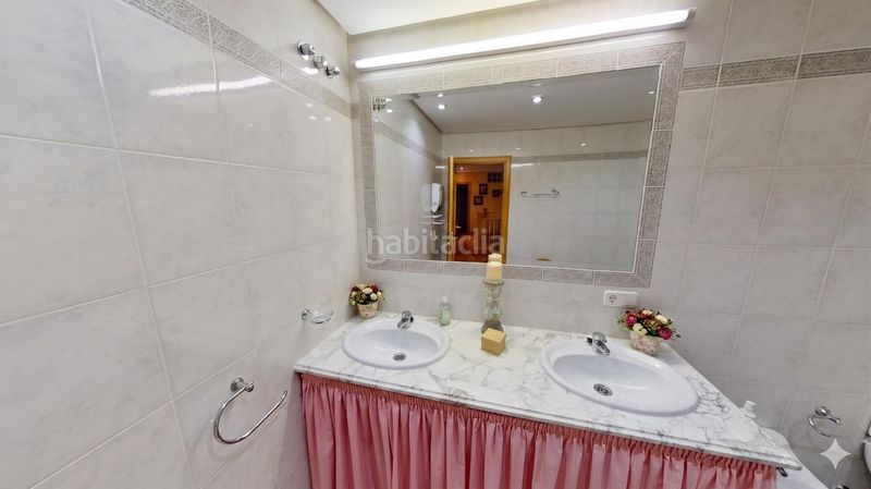 Foto 12afe990-dc0d-4093-9a8c-da2fb78fd022. Casa amb calefacció aparcament piscina a Sta. Marina - San Andrés - San Pablo - San Lorenzo Córdoba