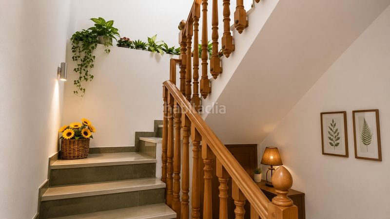Foto 00c77e23-bd7e-4345-a46a-57b010e84dfb. Casa amb aparcament a Montefrío