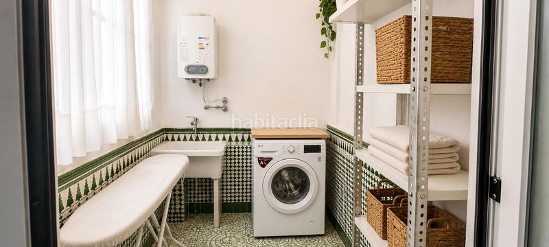 Foto 356afbb8-01df-4230-b607-6b2342363824. Casa amb aparcament a Montefrío