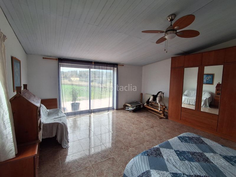 Foto a099feb0-9082-43c5-8dab-d194d61b9a8d. Xalet a Riba-roja d´Ebre