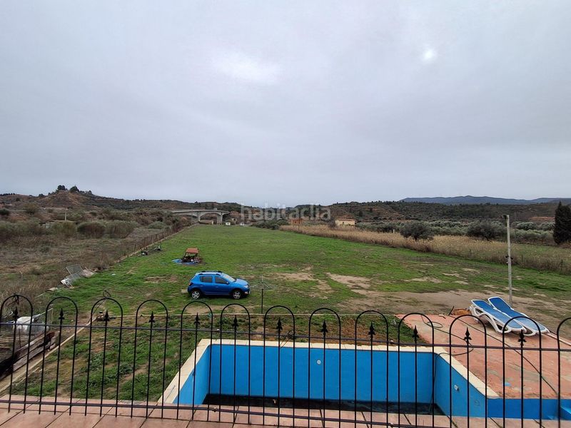 Foto dd902525-f803-4c0b-8774-0cf7f51e8374. Xalet a Riba-roja d´Ebre