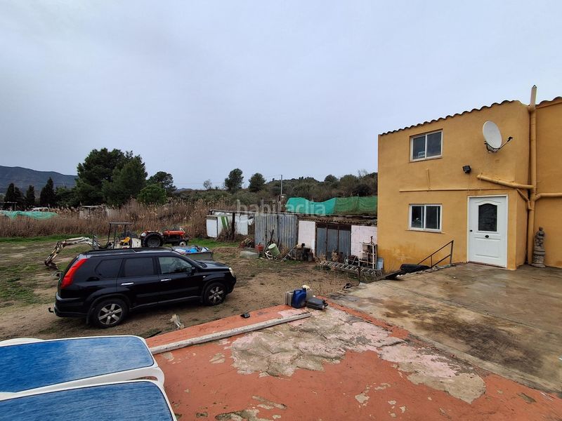 Foto f3f075a5-d0bc-493b-9ce2-c8b7b90496f2. Xalet a Riba-roja d´Ebre
