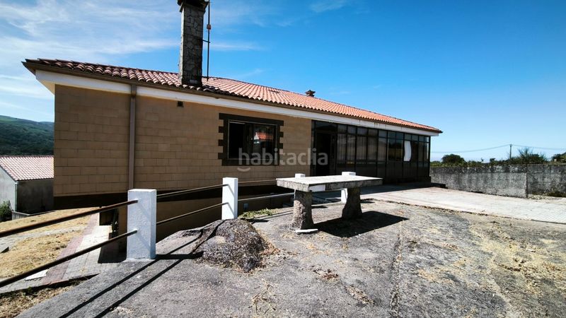 Foto f18707c9-2ce9-45e2-bf75-9e6cebbf234d. Casa amb calefacció aparcament a Lama (A)