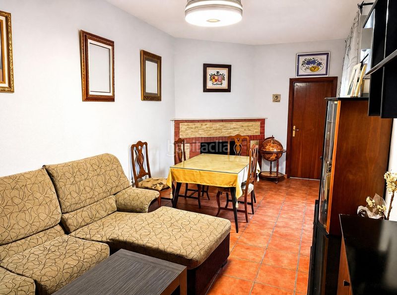 Foto e81578b8-afda-4471-8bbb-34214e11d81b. Casa amb piscina a Arjonilla