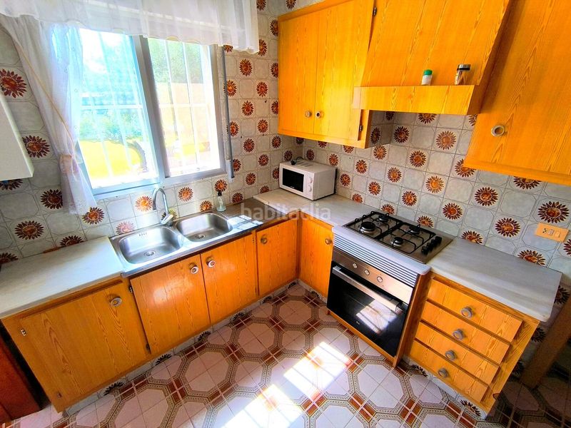 Foto bd2c6eb5-0655-4089-bd0e-fd0071b7534b. Casa amb aparcament a Playa-Ben Afeli Almazora / Almassora
