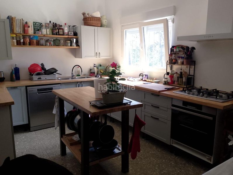 Foto ac8f75df-5940-475a-978e-f800d7e3f8bd. Casa amb aparcament a Alfafara