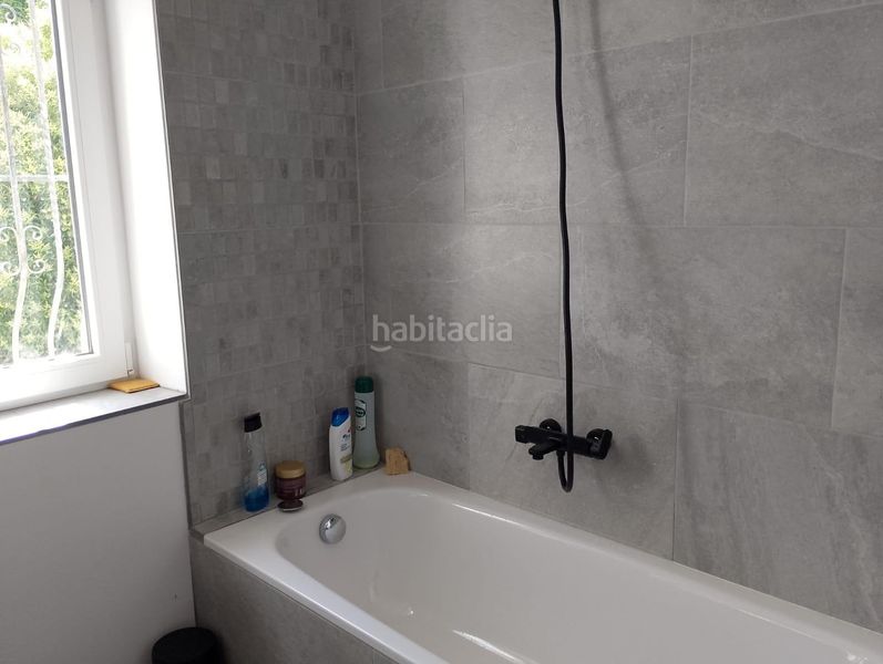 Foto c79c8ad9-d009-44a9-be9c-2da238f6fb13. Casa amb aparcament a Alfafara
