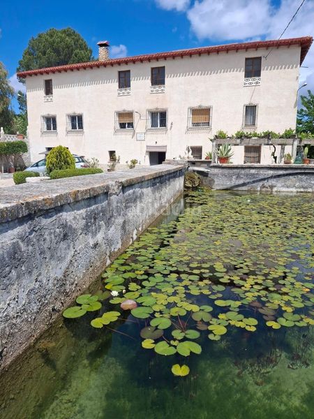 Foto d5df33a9-0e7b-4318-b195-26134ac57d00. Casa amb aparcament a Alfafara