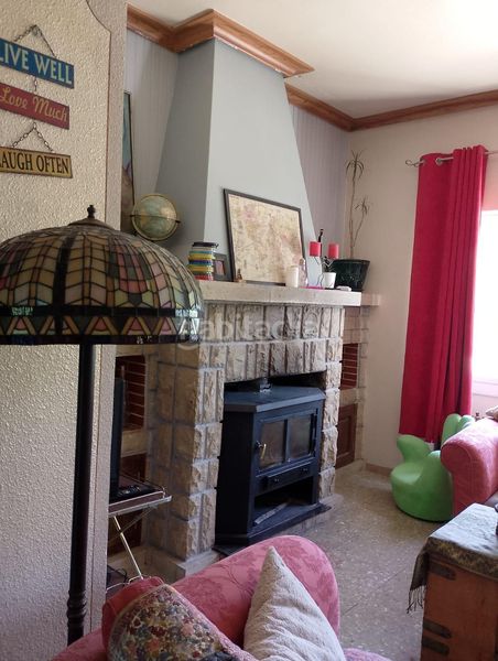 Foto d84448f9-3316-4f28-a238-4d76aa33d991. Casa amb aparcament a Alfafara