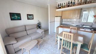 Àtic a Calle loma la 67. Ático con terraza y vistas laterales al mar a solo 700 metros de