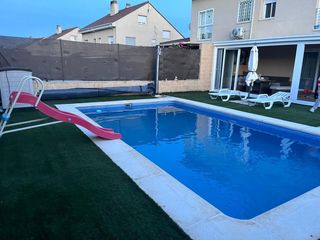Affitto Chalet  Isaac albeniz. Chalet independiente con piscina