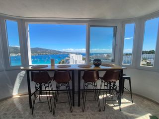 Apartament a Magaluf. Piso en venta con impresionantes vistas al mar y a la montaña
