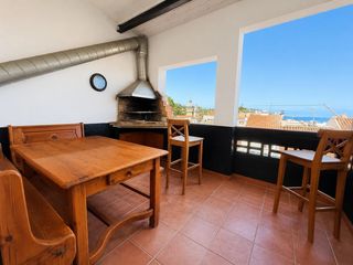 Etagenwohnung  Sant pere. Piso de 151 m2 con terraza, vistas al mar y gran potencial en pl
