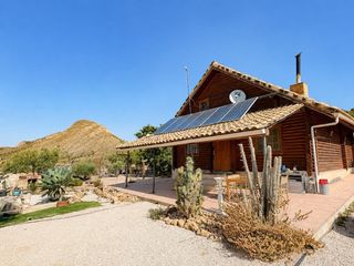 Xalet  Partida barbarroja. Finca ecuestre legalizada con chalet independiente, instalacione