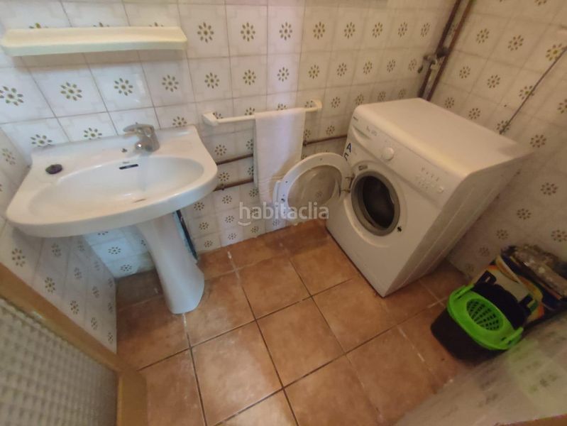 Foto 1ad5b1b3-495e-45dd-bb72-941ddf2157ed. Casa a Plaza Castelar - Mercado Central Elda