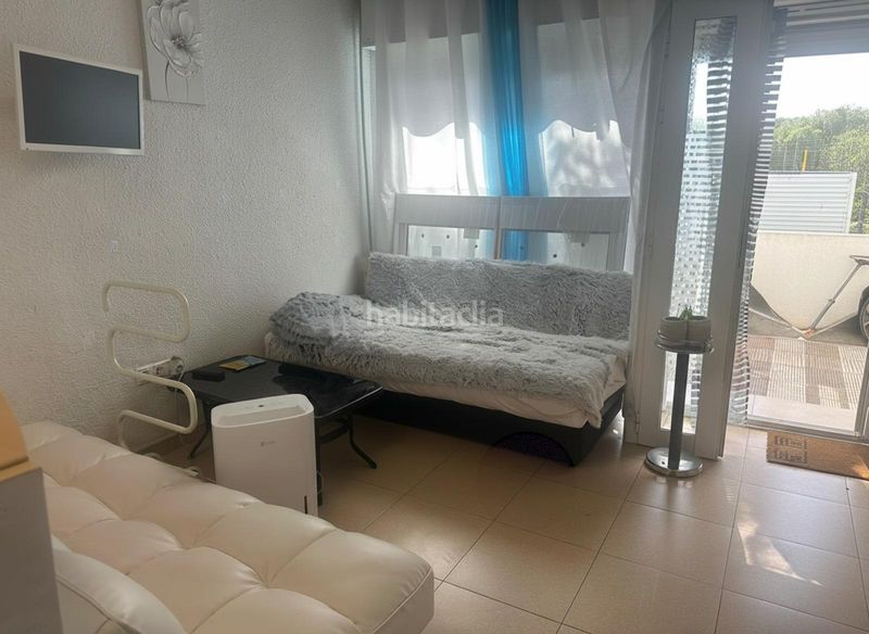 Foto b563c1f2-e93c-405e-8b4c-9f0d0912f2e6. Local comercial a Torreforta Tarragona
