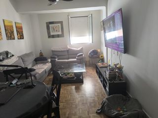 Etagenwohnung  Calle doce de octubre. Piso muy luminoso al lado del famoso parque del retiro